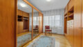 Haus 1: Ankleide