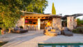 Poolhaus