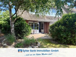Friesischer Wohncharme unter Reet in ruhiger Lage von Keitum