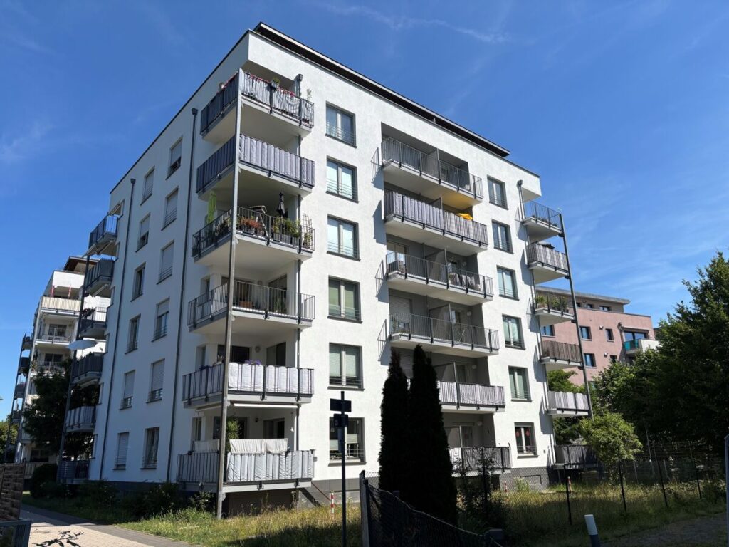 Hausrückseite