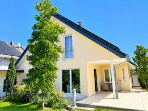 Einziehen & wohlfühlen modernes Familienhaus mit traumhaftem Garten