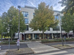 Exklusive 3-Zimmer-Wohnung mit Dachterrasse – komfortables Wohnen 50+ am Frankfurter Riedberg