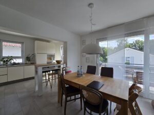 Modernes Zuhause mit Wohlfühlfaktor – großzügig, hell und neuwertig