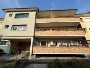 Großzügige 4-Zimmer-Wohnung mit Balkon und viel Potenzial zur individuellen Gestaltung