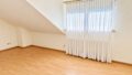 Weiteres Schlafzimmer im DG